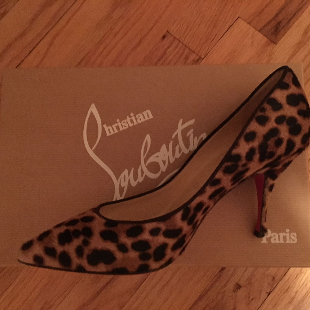 Christian Louboutin 37.5 in Women